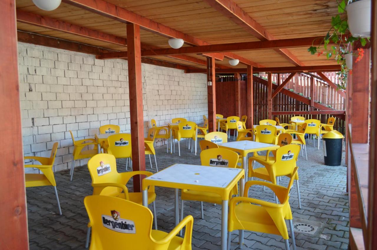 Pensiunea Nemes Panzio Acăţari Exterior foto